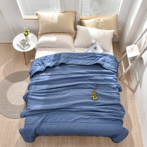 Too Hot to Sleep? Holmec™ Blanket - Stay Cool All Night