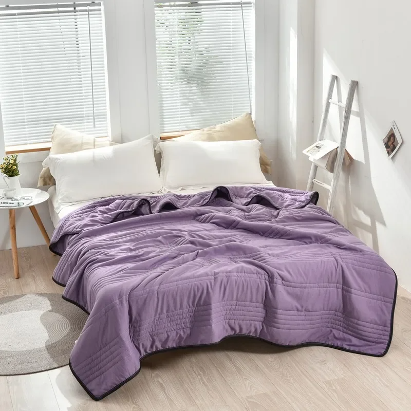 Too Hot to Sleep? Holmec™ Blanket - Stay Cool All Night